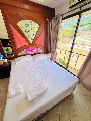 Broccoli Candy Hotel