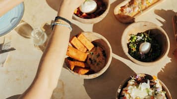 Breakfast, lunch, dinner served; Mediterranean cuisine