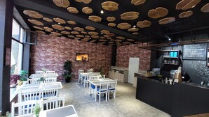 Restaurant - Art House (Tashkent)