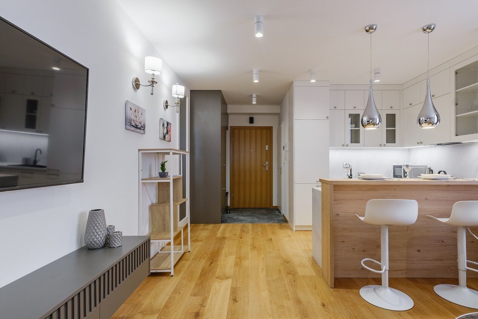 Comfort-Apartment | 1 Schlafzimmer, laptopgeeigneter Arbeitsplatz, Bügeleisen/Bügelbrett