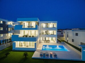 Outdoor pool - One-bedroom bungalow with pool & terrace (Novalja)