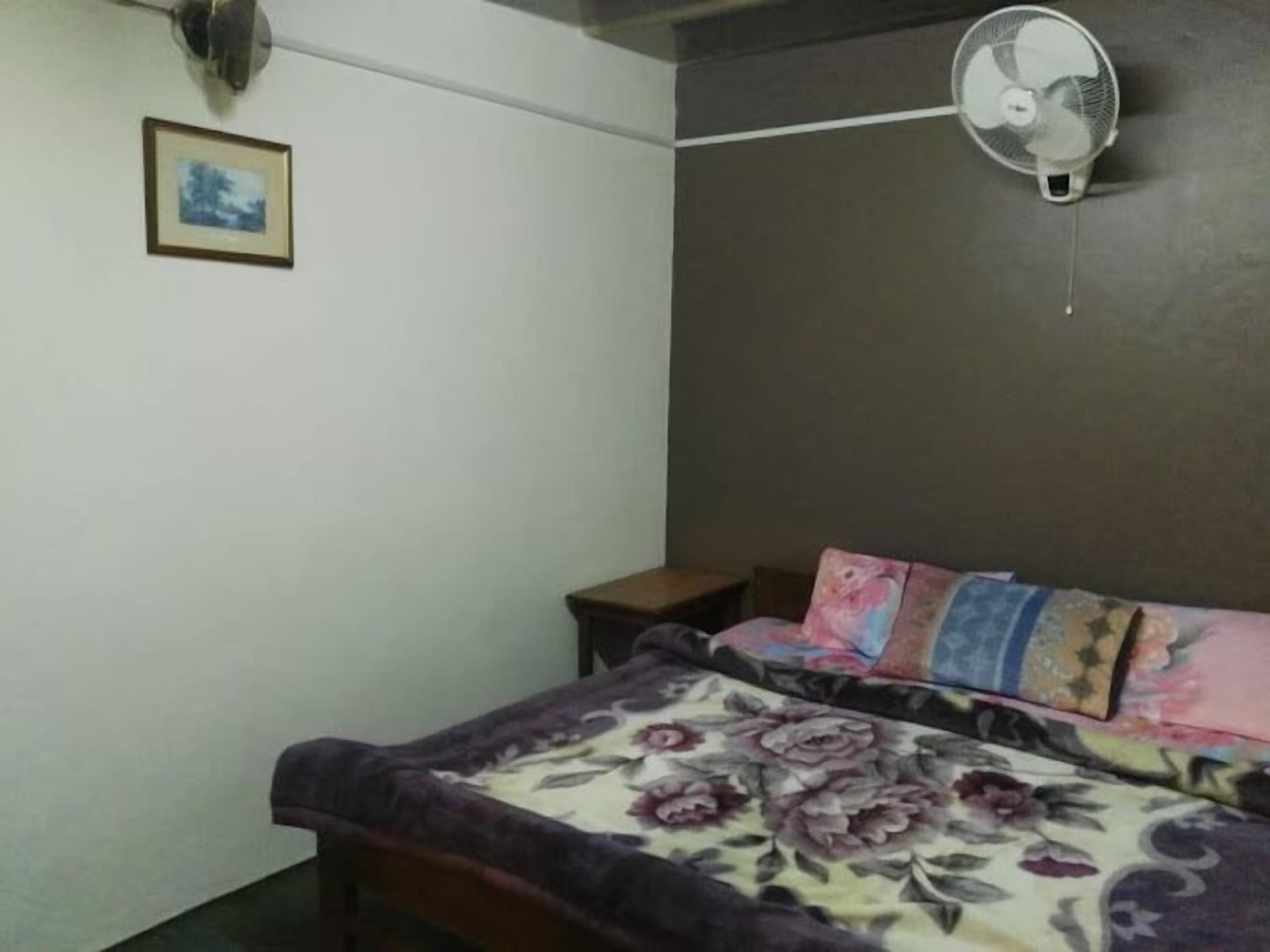 Äänieristys, silitysrauta/-lauta, ilmainen Wi-Fi