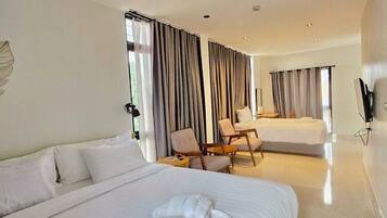 Deluxe Triple Room | Free WiFi