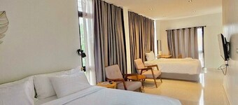 Calamint Residence Hotel 