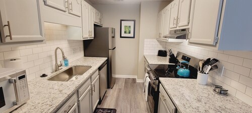 Studio 409 ~ Accessible with Premium Wifi