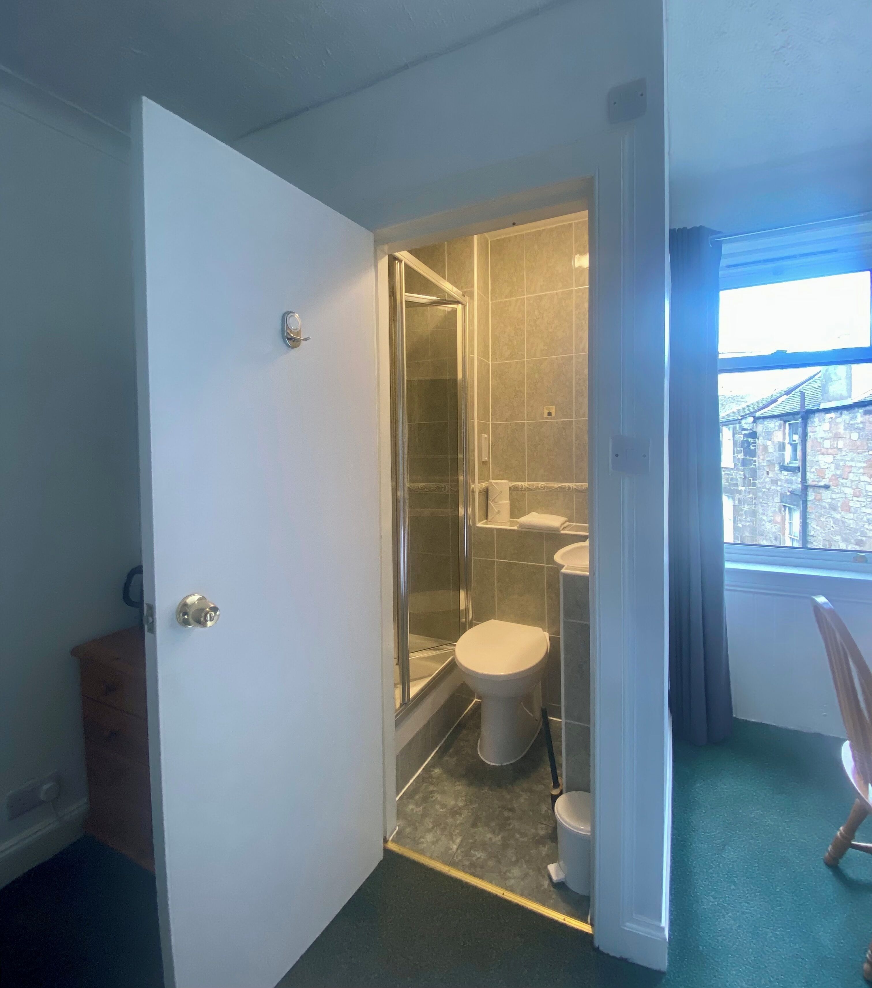 Photo - 4 Friends House