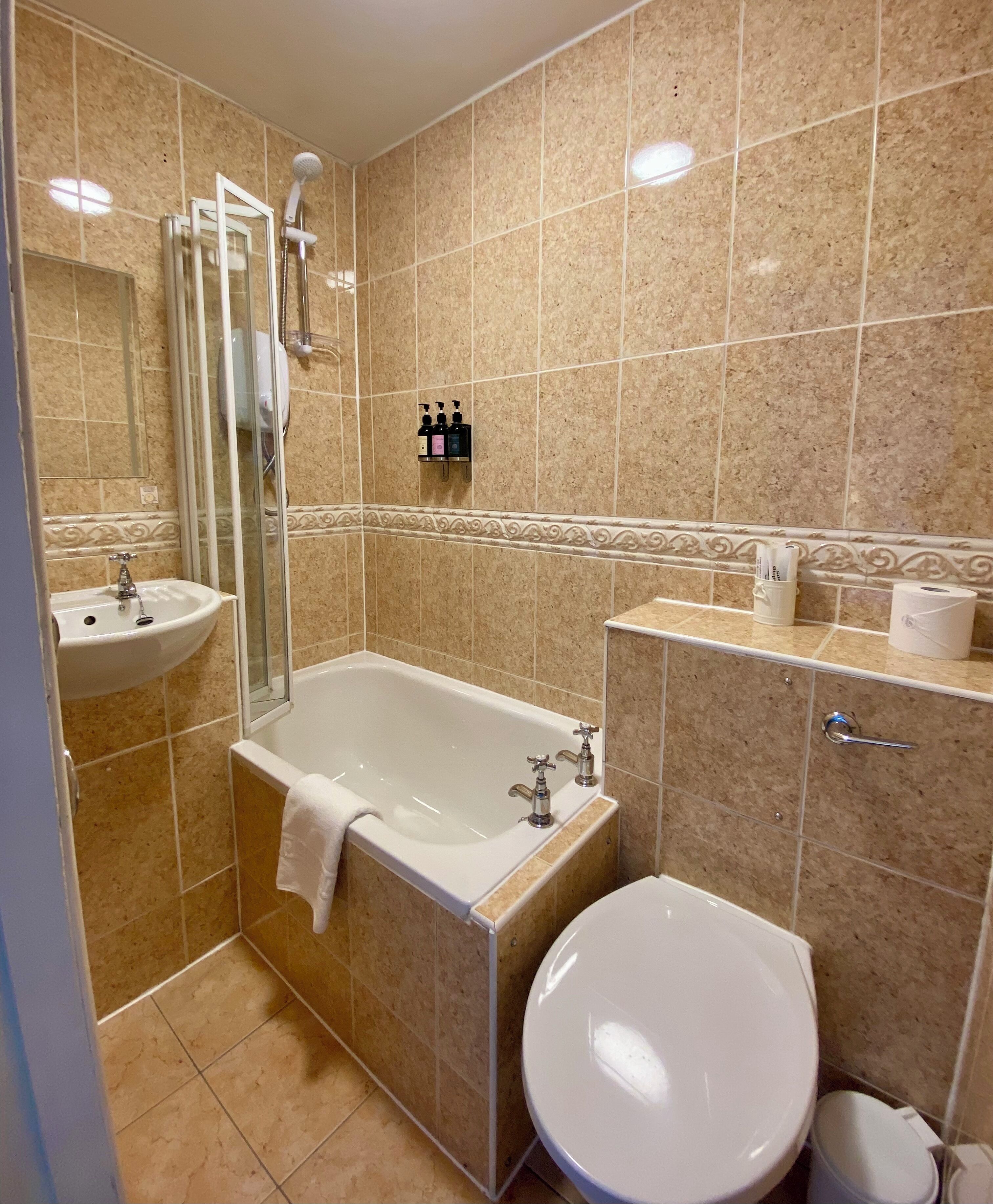 Photo - 4 Friends House