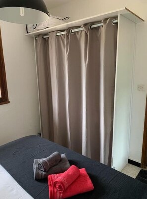 1 bedroom, travel crib, WiFi, bed sheets