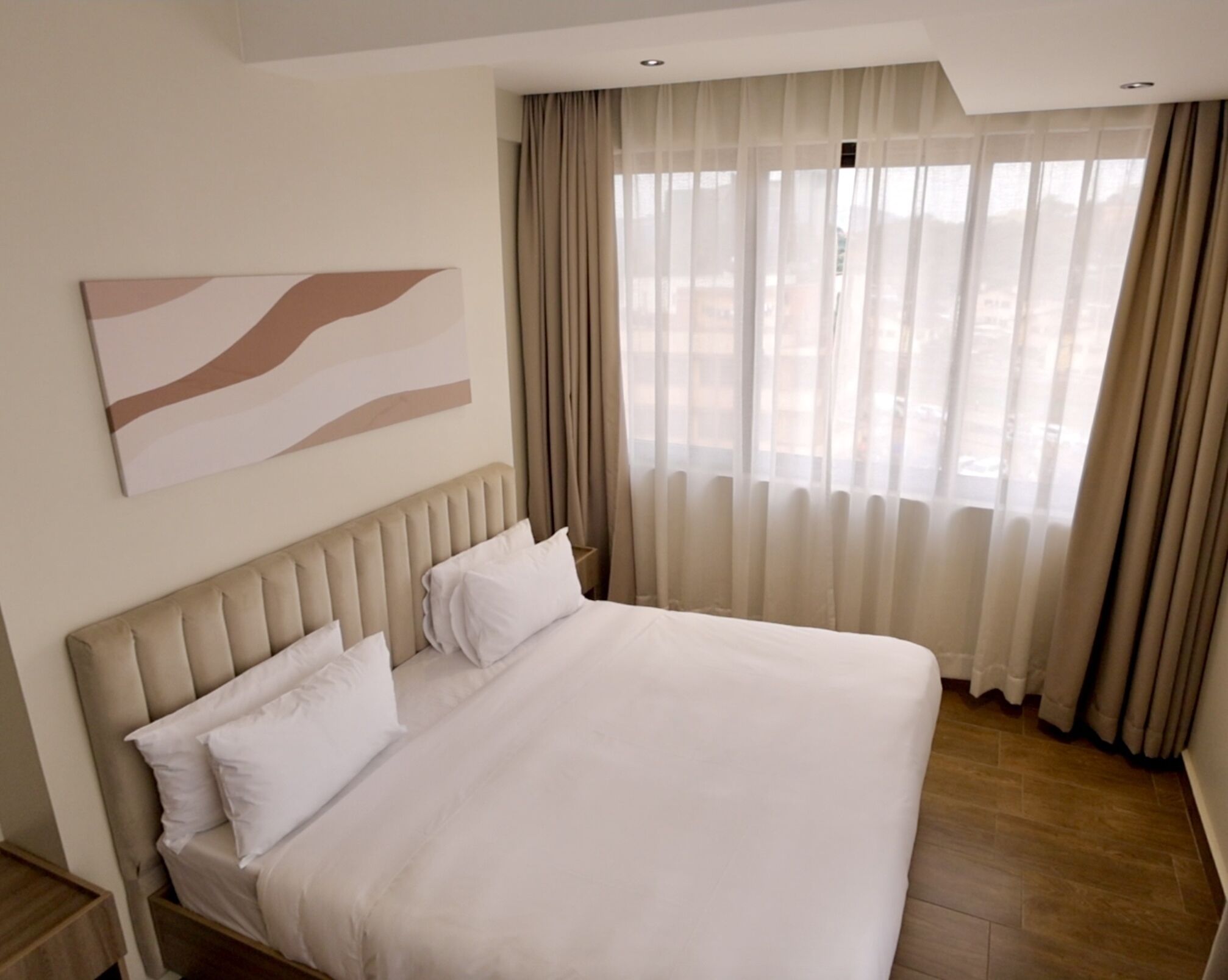 Executive Double Room | In-room safe, individually furnished, desk, laptop workspace