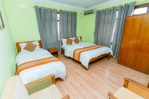 Deluxe Twin Room - Cloud 9 Garden (Gokarneshwar)