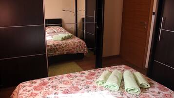 Apartment, 2 Bedrooms, Balcony, City View | 2 bedrooms