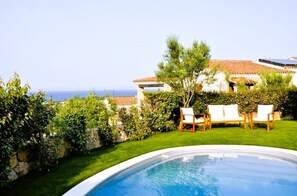 Piscina all'aperto