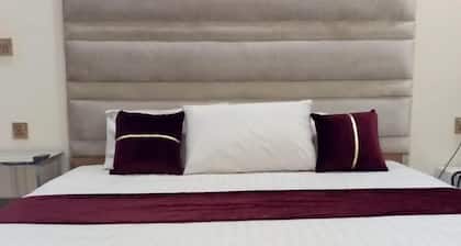 Hotel Days Inn Gulberg