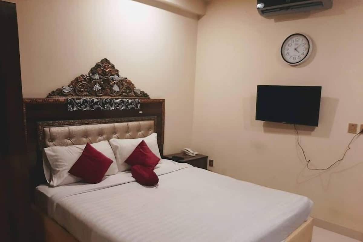 Economy Single Room | Free WiFi