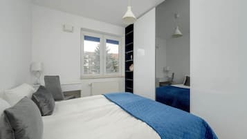 1 bedroom, iron/ironing board, WiFi, bed sheets