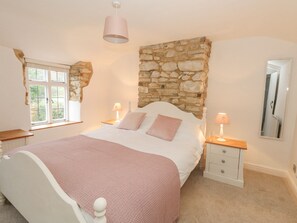 3 室のベッドルーム、客室ごとに異なる装飾、客室ごとに異なるインテリア、WiFi (無料)