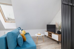 Living room - Kościuszki Apartment Katowice by Renters (Katowice)