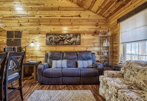 TV, fireplace, video games