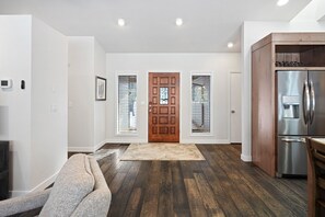 Interior - 4 Mugho - Favorite Home & Location, SHARC Passes, Sauna (Sunriver)