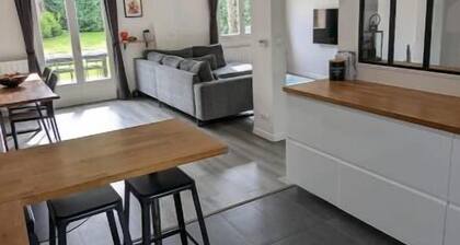 Maison avec Jacuzzi proche de Paris et Versailles