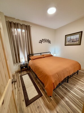 2 chambres, fer et planche Ă repasser, Wi-Fi, draps fournis