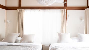 2 bedrooms, WiFi, bed sheets