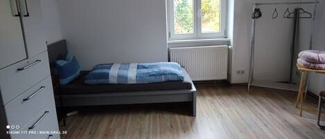 3 Schlafzimmer, kostenloses WLAN, Bettwäsche