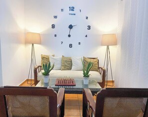 Apartment, 2 Bedrooms, Patio | Interior