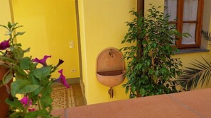 Property grounds - Dimora Pieri - Corsini Apartment, historic building  in the old center with lift and terrace (Firenze)