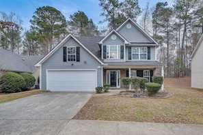 House (3 Bedrooms) | Interior - Spacious Snellville Home w/ Yard: 28 Mi to Atlanta (Snellville)