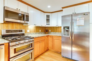 Interior - Downtown Ogunquit Home: 1 Mi to Beach! (Ogunquit)