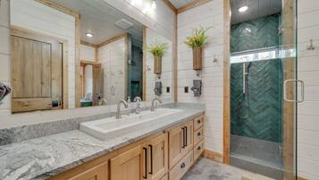 Rumah (2 Bedrooms) | Interior