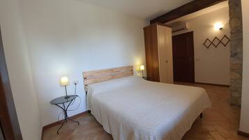 1 Schlafzimmer, Zimmersafe, kostenloses WLAN, BettwÀsche