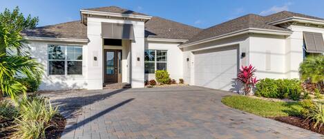 House (3 Bedrooms) | Front of property