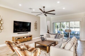 House (3 Bedrooms) | Interior