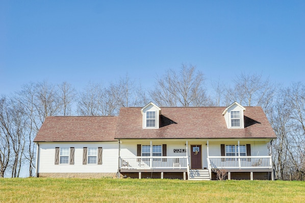 House (3 Bedrooms) | Front of property