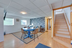Interior - Wells Beach House w/ Ocean-view Deck (Wells)