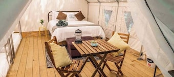 ADK Getaway, As Seen in Travel+Leisure, Glampful