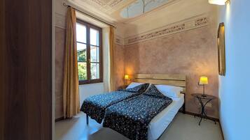 2 bedrooms, in-room safe, free WiFi, bed sheets