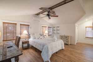 3 makuuhuonetta, ilmainen Wi-Fi, vuodevaatteet