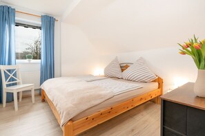 2 bedrooms, iron/ironing board, bed sheets - Vacation in the countryside - adventure and relaxation - what (Schellhorn)