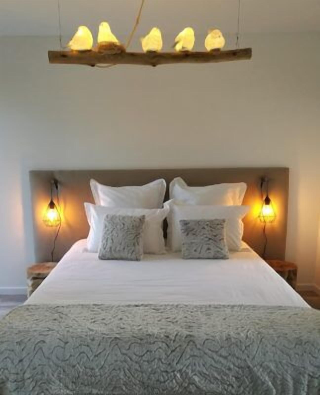 1 bedroom, travel crib, internet