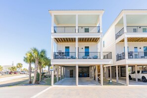 Exterior - Fancy Flamingo- Dive into Paradise! Book Your Stay Today! (Gulf Shores)