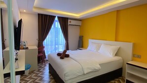 Ảnh chưa phân loại, 4 trong số 10 ảnh, nút