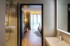 Executive Room, 1 Queen Bed - Novotel Rouen Centre Cathédrale (Rouen)