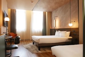 Triple Room, 1 Double Bed with Sofa bed | Premium bedding, memory-foam beds, minibar, laptop workspace - Novotel Rouen Centre Cathédrale (Rouen)