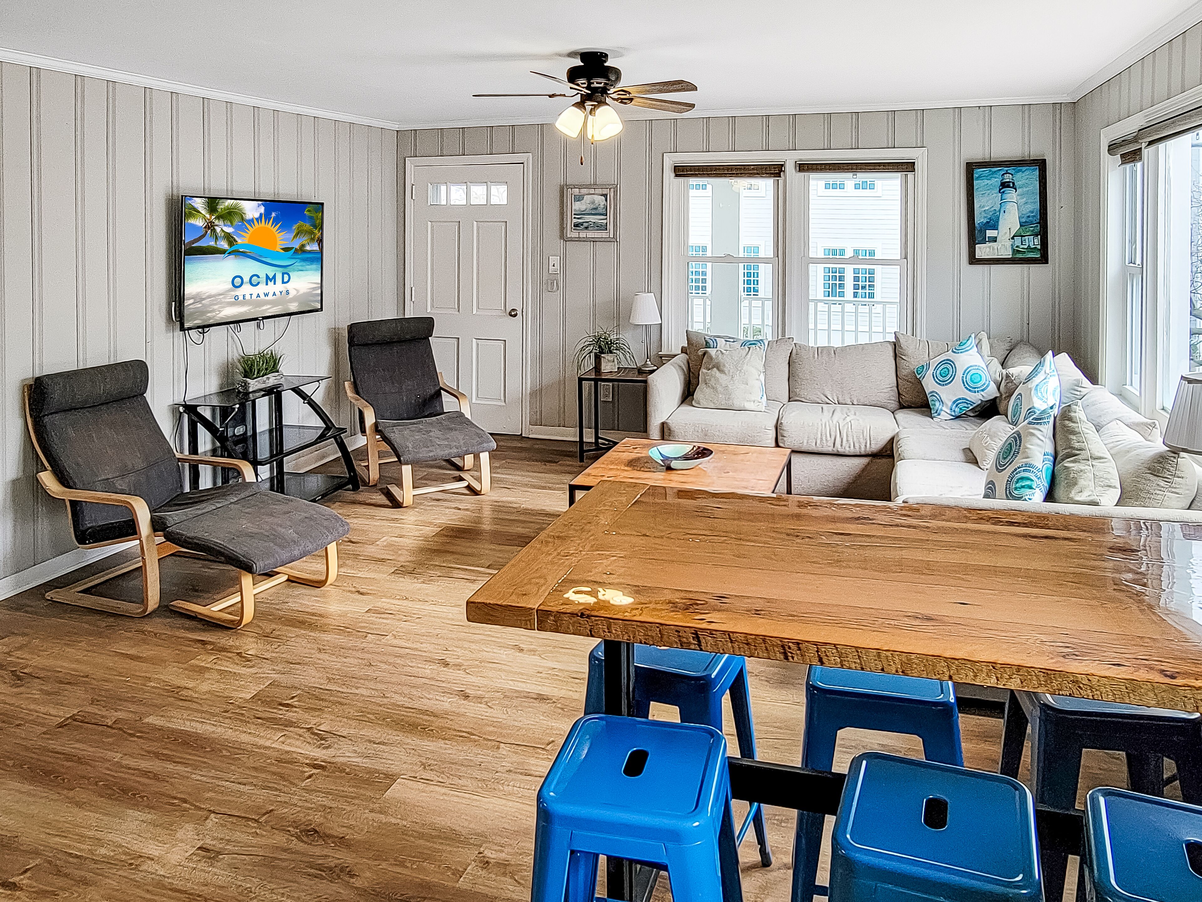 Renovated Downtown 3 bedroom condo - 2 blocks to the Beach and Boardwalk! Willows #5