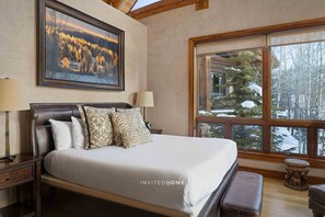 4 bedrooms, desk, iron/ironing board, free WiFi - Private See Forever Home by InvitedHome | Fireplace, Ski Valet, Walk to Ski (Mountain Village)