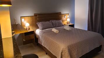 1 quarto, Wi-Fi de cortesia, roupa de cama