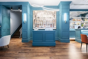 Reception - Glimpse Hotel (Florence)